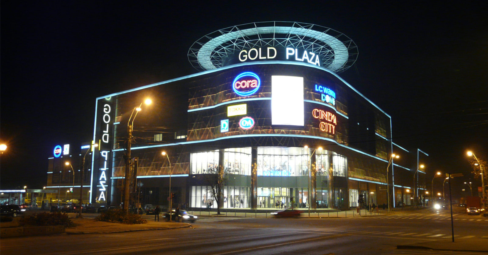 Opening of Gold Plaza in Baia Mare. Paulinyi and Partners