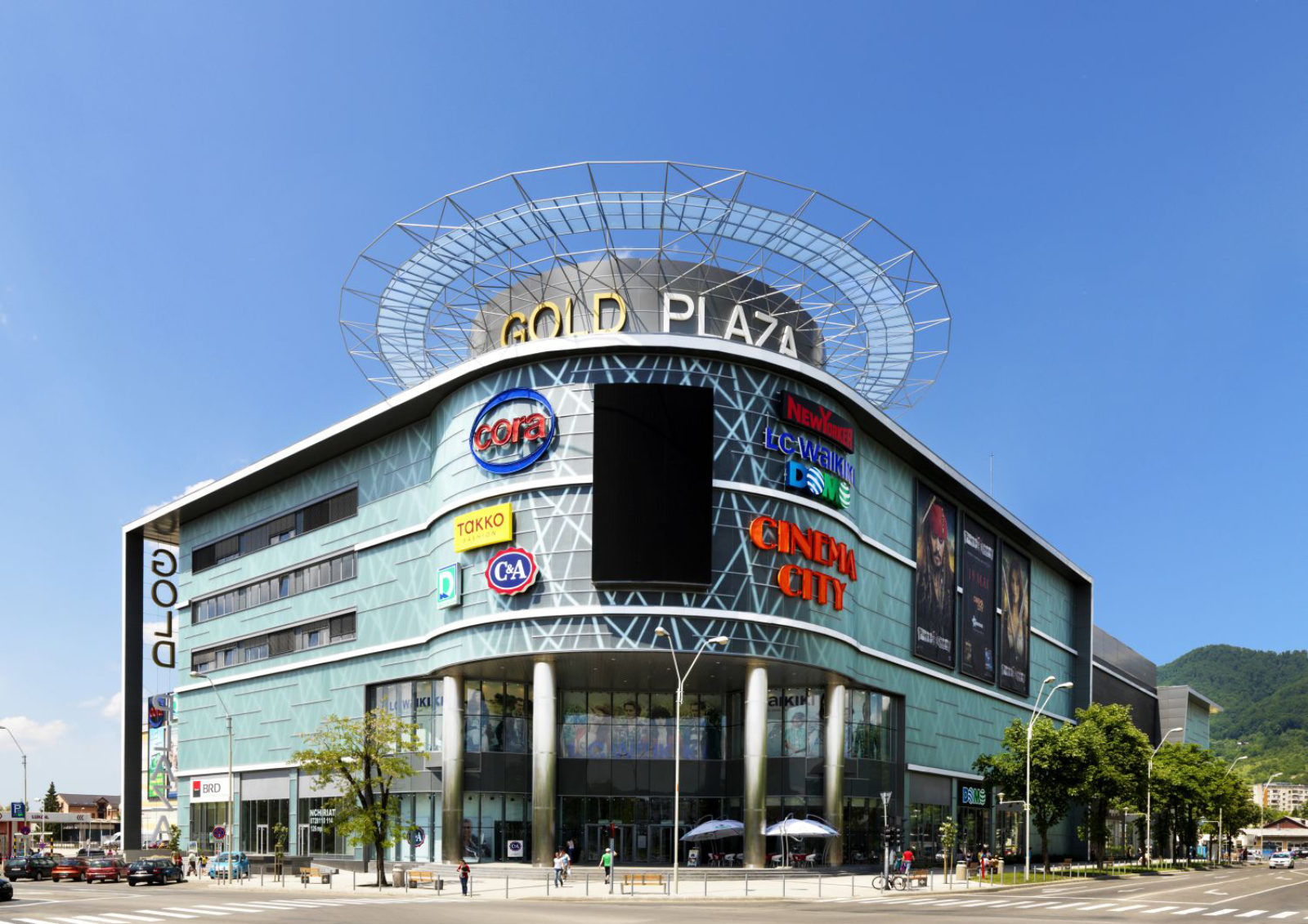 Opening of Gold Plaza in Baia Mare. Paulinyi and Partners