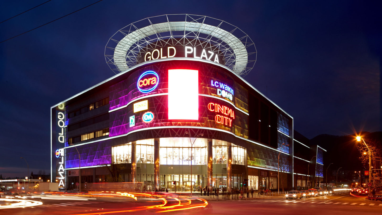 Opening of Gold Plaza in Baia Mare. Paulinyi and Partners
